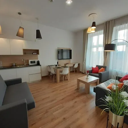 Old Town - Bosacka B18 *