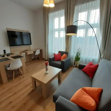 Apartment Old Town - Bosacka 18 *